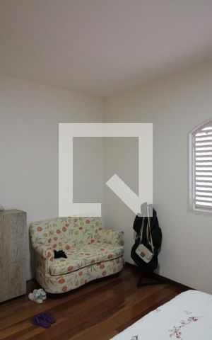 Casa à venda com 360m², 4 quartos e 4 vagasQuarto 2