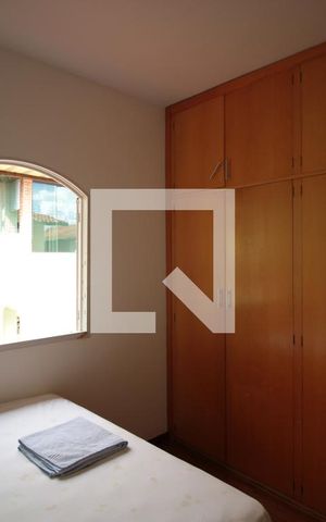 Casa à venda com 360m², 4 quartos e 4 vagasQuarto 1