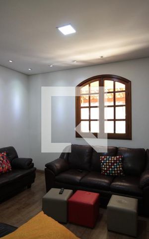 Casa à venda com 360m², 4 quartos e 4 vagasSala de Estar