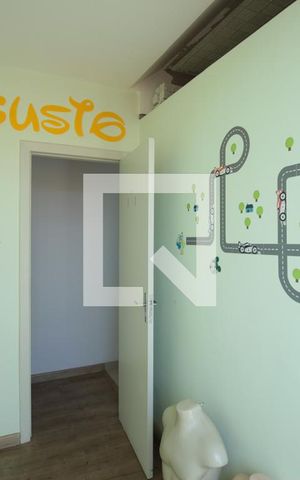 Casa à venda com 360m², 4 quartos e 4 vagasCasa 2 - Quarto 1