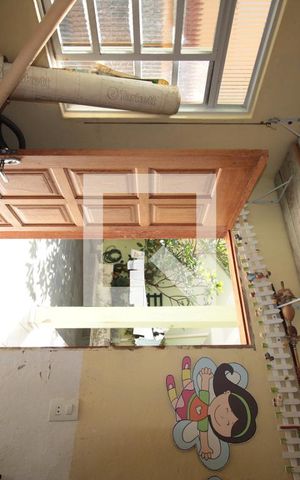 Casa à venda com 360m², 4 quartos e 4 vagasQuarto de Serviço