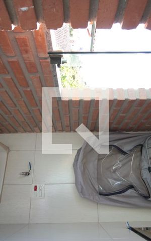 Casa à venda com 360m², 4 quartos e 4 vagasCasa 2 - Cozinha e Area de Serviço