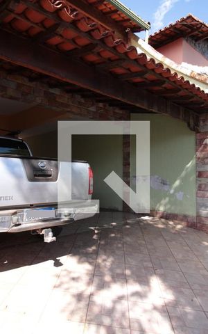 Casa à venda com 360m², 4 quartos e 4 vagasGaragem