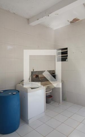Casa à venda com 360m², 4 quartos e 4 vagasArea de Serviço