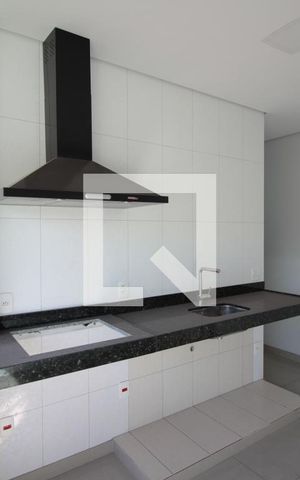 Casa à venda com 360m², 4 quartos e 4 vagasCasa 2 - Cozinha e Area de Serviço