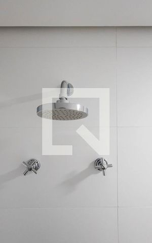 Apartamento à venda com 70m², 2 quartos e 1 vagaBanheiro da Suíte 1