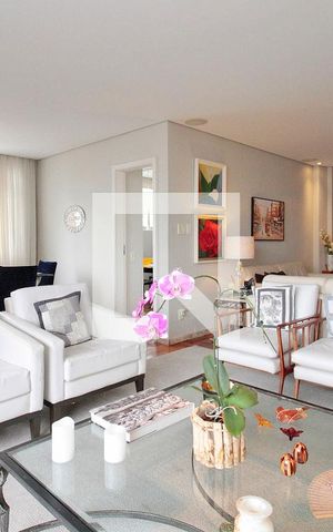 Apartamento à venda com 210m², 3 quartos e 3 vagasSala