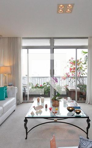 Apartamento à venda com 210m², 3 quartos e 3 vagasSala