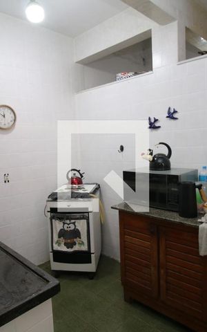 Apartamento para alugar com 60m², 2 quartos e sem vagaCozinha