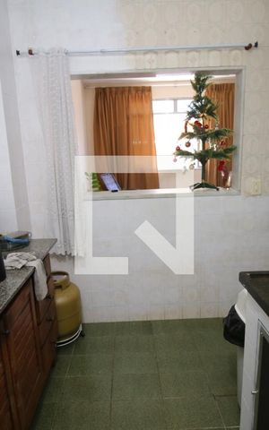 Apartamento para alugar com 60m², 2 quartos e sem vagaCozinha