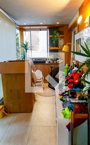 Apartamento à venda com 165m², 4 quartos e 3 vagasVaranda gourmet
