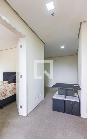 Apartamento à venda com 41m², 1 quarto e 1 vaga Apartamento à venda com 41m², 1 quarto e 1 vagaCorredor