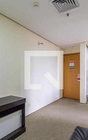 Apartamento à venda com 41m², 1 quarto e 1 vaga Apartamento à venda com 41m², 1 quarto e 1 vagaSala e Cozinha