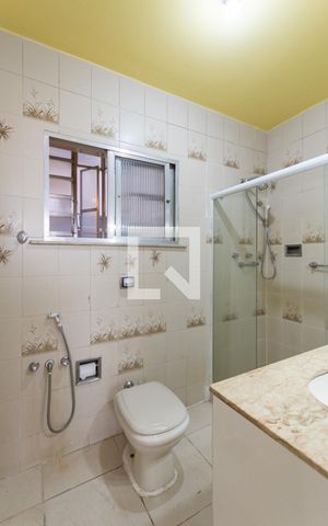 Apartamento à venda com 85m², 2 quartos e sem vagaBanheiro