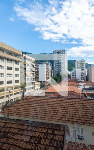 Apartamento à venda com 85m², 2 quartos e sem vagaVista 