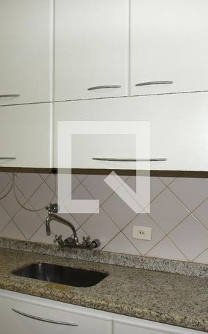 Casa à venda com 300m², 6 quartos e 4 vagasCozinha