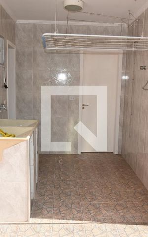 Casa à venda com 300m², 6 quartos e 4 vagasÁrea de Serviço