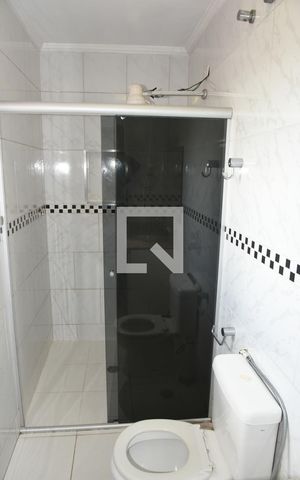 Casa à venda com 300m², 6 quartos e 4 vagasBanheiro