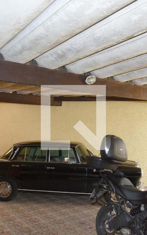 Casa à venda com 300m², 6 quartos e 4 vagasGaragem