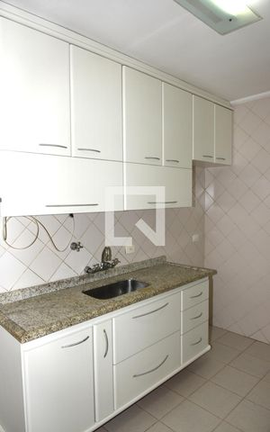 Casa à venda com 300m², 6 quartos e 4 vagasCozinha