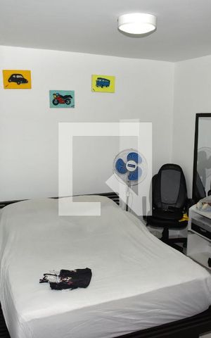 Casa à venda com 300m², 6 quartos e 4 vagasQuarto - Loft