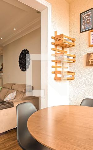 Apartamento para alugar com 60m², 2 quartos e 1 vagaVaranda