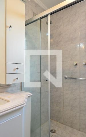 Apartamento à venda com 214m², 4 quartos e 4 vagasBanheiro da Suíte 1