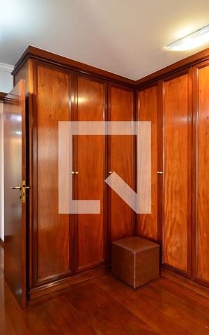 Apartamento à venda com 214m², 4 quartos e 4 vagasSuíte 2
