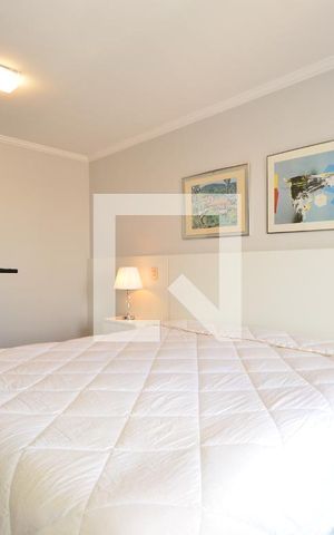 Apartamento à venda com 214m², 4 quartos e 4 vagasSuíte 2