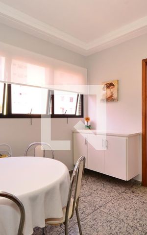 Apartamento à venda com 214m², 4 quartos e 4 vagasSala de Jantar