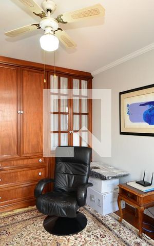 Apartamento à venda com 214m², 4 quartos e 4 vagasSuíte 1