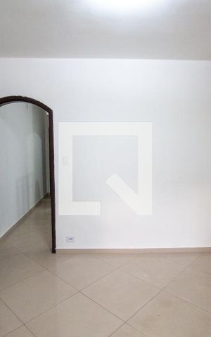 Casa à venda com 250m², 3 quartos e 4 vagas Casa à venda com 250m², 3 quartos e 4 vagasQuarto 1