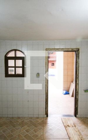 Casa à venda com 250m², 3 quartos e 4 vagas Casa à venda com 250m², 3 quartos e 4 vagasQuarto de Serviço