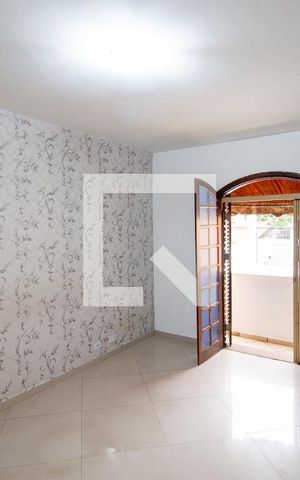 Casa à venda com 250m², 3 quartos e 4 vagas Casa à venda com 250m², 3 quartos e 4 vagasQuarto 2