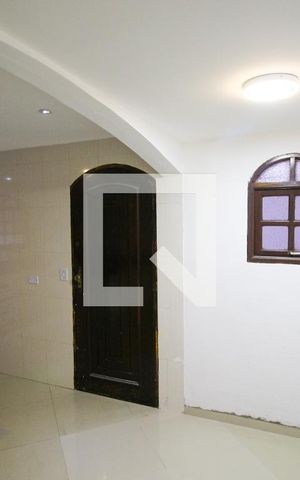 Casa à venda com 250m², 3 quartos e 4 vagas Casa à venda com 250m², 3 quartos e 4 vagasCozinha