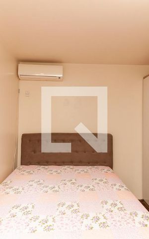 Casa à venda com 288m², 4 quartos e 2 vagasQuarto 2