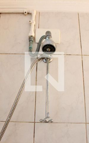Apartamento para alugar com 117m², 2 quartos e sem vagaBanheiro da Suíte