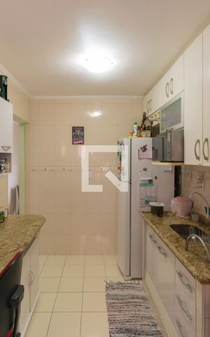 Apartamento à venda com 59m², 2 quartos e 1 vaga Apartamento à venda com 59m², 2 quartos e 1 vagaCozinha