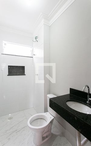Apartamento à venda com 47m², 2 quartos e sem vaga Apartamento à venda com 47m², 2 quartos e sem vagaBanheiro