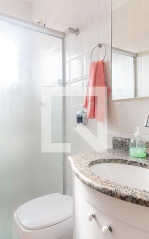 Casa à venda com 152m², 4 quartos e 4 vagasBanheiro do Corredor