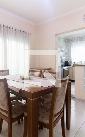 Casa à venda com 152m², 4 quartos e 4 vagasSala de Jantar