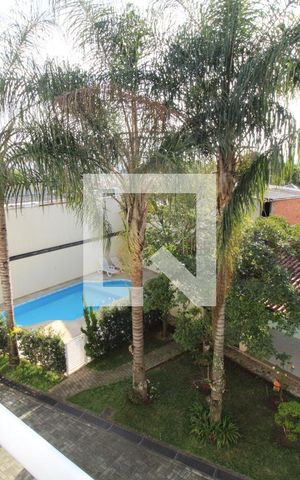Casa à venda com 156m², 3 quartos e 3 vagasSuite 3