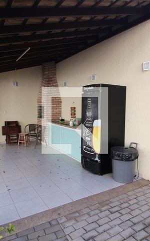Casa à venda com 156m², 3 quartos e 3 vagasChurrasqueira