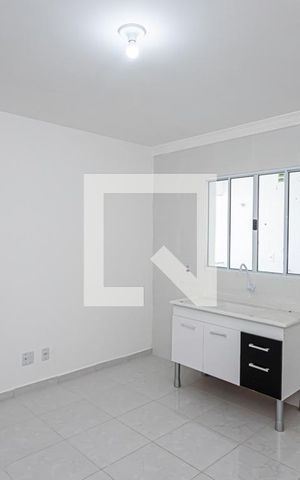 Apartamento para alugar com 60m², 2 quartos e sem vaga Apartamento para alugar com 60m², 2 quartos e sem vagaSala e cozinha