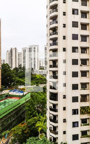 Apartamento à venda com 184m², 4 quartos e 3 vagas Apartamento à venda com 184m², 4 quartos e 3 vagasVista Varanda Gourmet