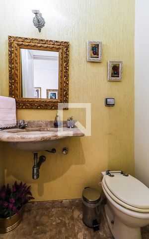Apartamento à venda com 184m², 4 quartos e 3 vagas Apartamento à venda com 184m², 4 quartos e 3 vagasLavabo
