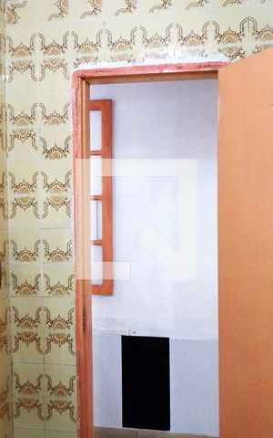 Casa para alugar com 130m², 2 quartos e 2 vagasBanheiro