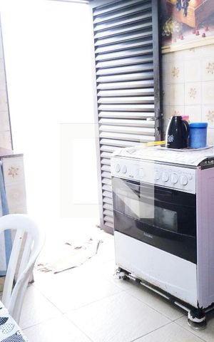 Casa para alugar com 130m², 2 quartos e 2 vagasCozinha