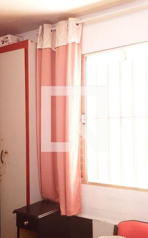 Casa para alugar com 130m², 2 quartos e 2 vagasQuarto