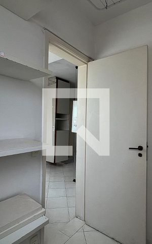 Apartamento para alugar com 115m², 3 quartos e 2 vagasQuarto de Serviço